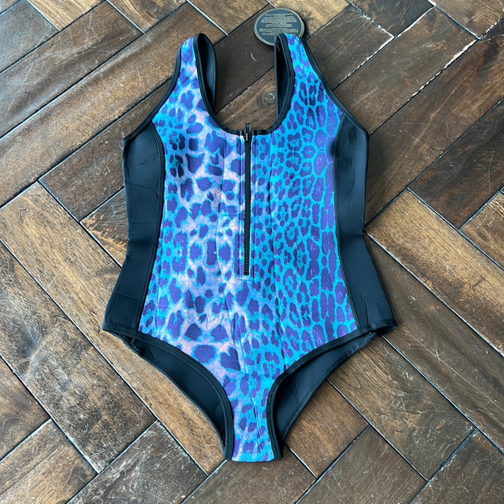 Duskii size large scoop one piece aqua leopard swimwear
